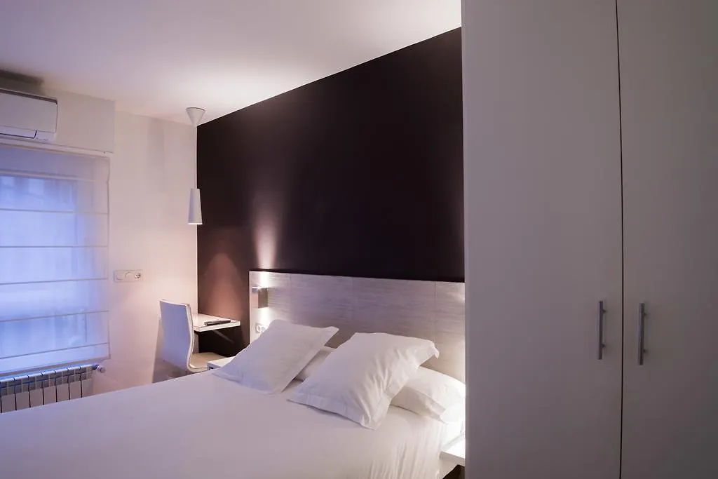 Guest house Pension Ondarra Autocheck-In San Sebastian