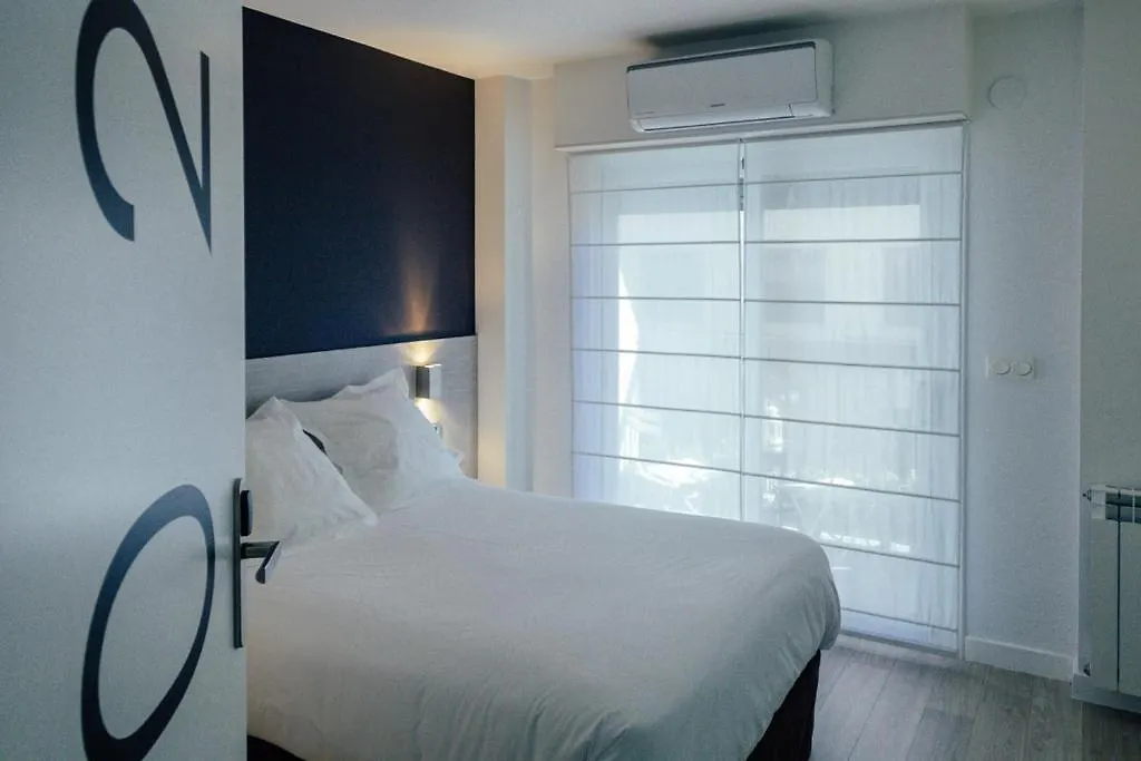 Guest house Pension Ondarra Autocheck-In San Sebastian